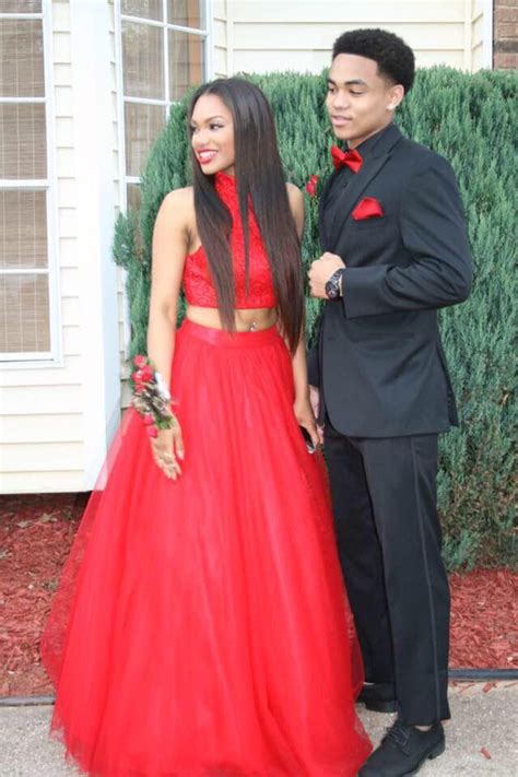 2017 Sexy Two Pieces Prom Dress For Black Women Red A Line Lace Bodice