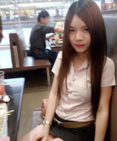 Asian Cute Schoolgirl Set 1