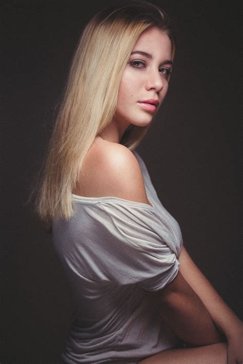 photo mola hair blonde portrait by fabrice meuwissen on