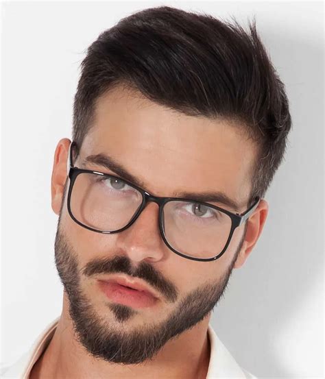 Men S Hairstyles 2023 With Glasses Classic And Modern