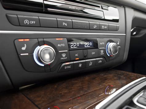 difference  climate control  air conditioning yourmechanic advice