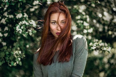 1044256 face sunlight forest women redhead model