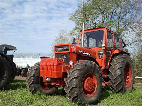 volvo bm  agriculture farming classic tractor  tractors heavy machinery farm