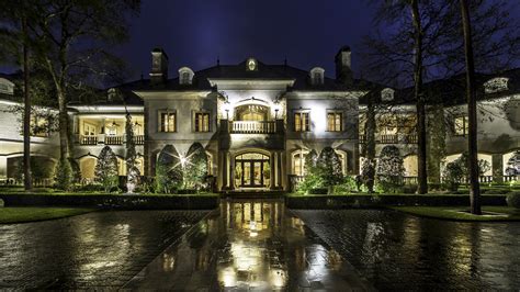 platinum luxury auctions offers sprawling mansion   woodlands tx