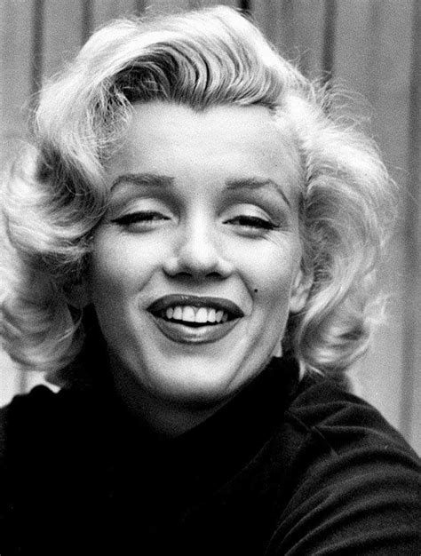 marilyn photographed by alfred eisenstaedt 1953