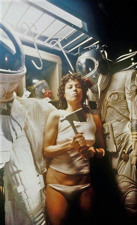 Sigourney Weaver Sigourney Weaver Aliens Movie Movie Stars