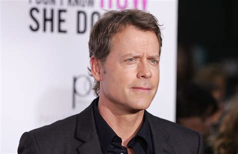greg kinnear wallpapers images  pictures backgrounds