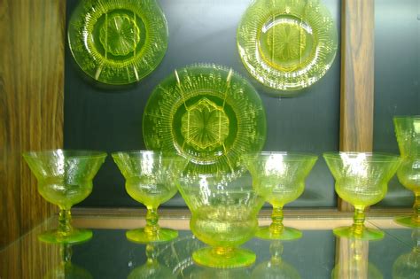 pukeberg vasline goblets  plates patented  jules venon collectors weekly