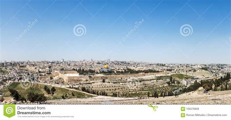 luchtpanorama van de oude stad van jeruzalem stock foto image  gouden koepel