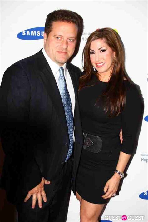 jacqueline laurita on twitter not sure what chris is doing with his