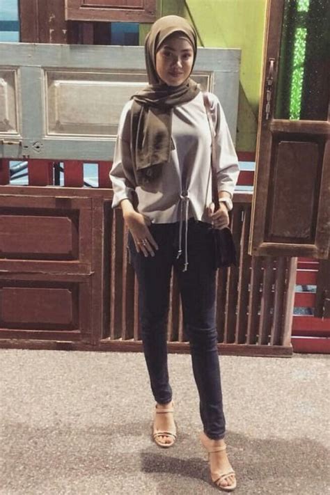 Boleh Jadi Artis Melayutumblr Leather Jacket Hijab