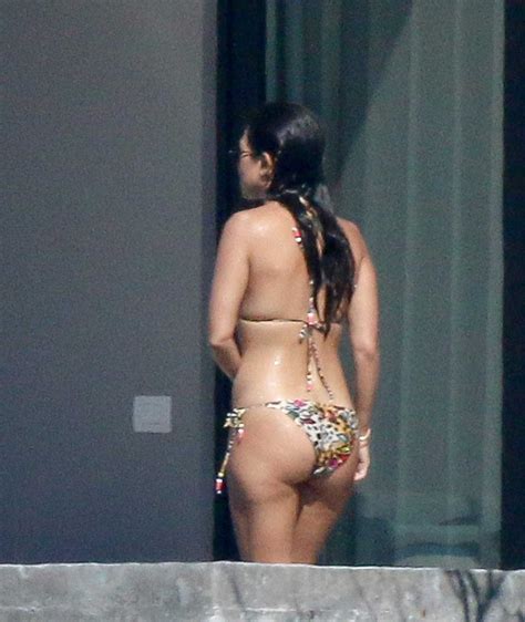 kourtney kardashian bikini candids in los cabos celebrity nude leaked