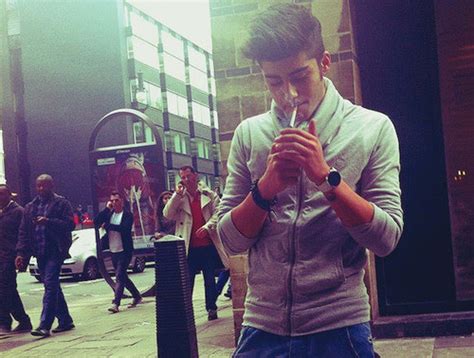 Cute One Direction Smoking Zayn Zayn Malik Image 433011 On