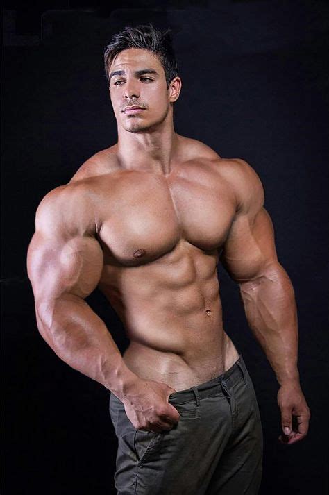 muscle morphs   muscle physique