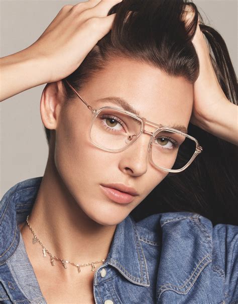 How To Choose The Best Designer Glasses Frames For Your Face