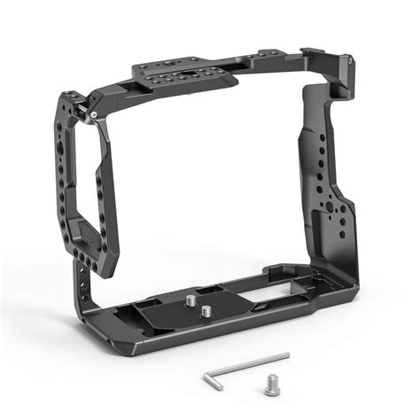 smallrig camera cage  bmpcc    battery grip attached