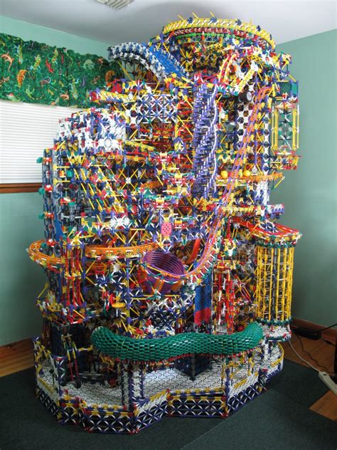 incredible working ball machine  completely   knex