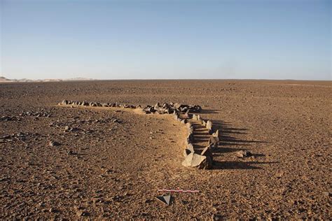 bensozia archaeology   libyan desert