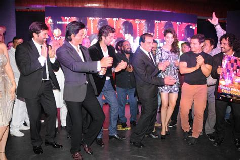 aamir srk and hrithik dancing stills at ymp 2 audio launch
