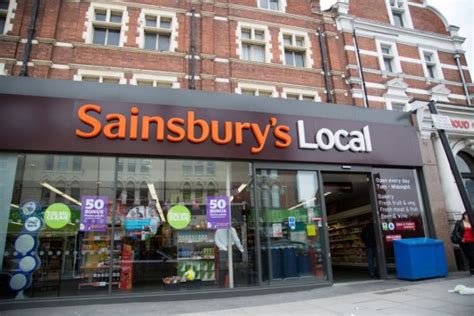 kissing event at hackney sainsbury s after guard kicked out gay couple