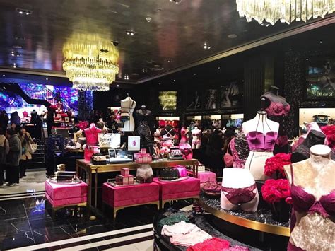 Shanghai S First Victoria S Secret Flagship Store Just Opened That’s