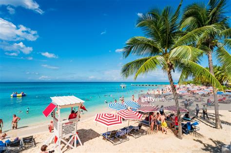 Doctors Cave Beach In Montego Bay Jamaica High Res Stock