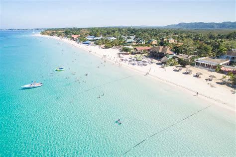 reasons  negril jamaica   perfect caribbean destination