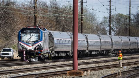 amtrak train derails  chester  collision kills