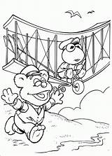 Muppet Muppets Coloriages Avioane Colorat Planse Colorear Avions Copii Kolorowanki Bebe Kleurplaten Coloriez Kermit Kolorowanka Fozzie Rubrique Elicopter Malvorlage Choisis sketch template