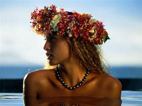 polynesian beauty vahiné vahiné tahiti tahiti