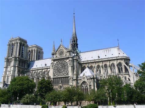 world visits notre dame paris