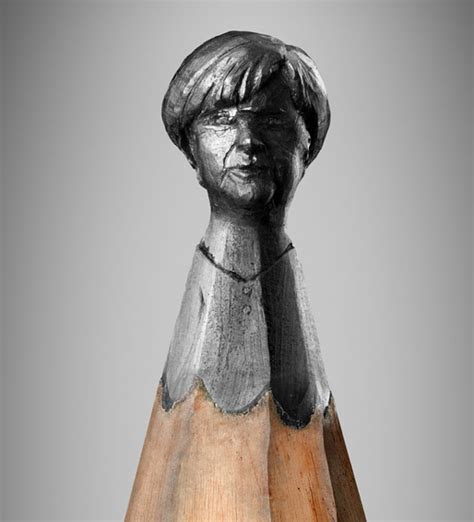 pencilheads amazing sculptures  pencil tip design swan