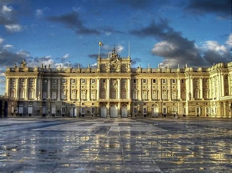real spain  magnificent palacio real de madrid