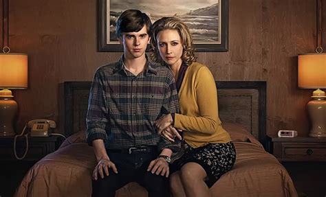 Doux Reviews Bates Motel First You Dream Then You Die