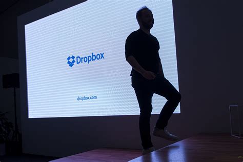 dropbox professional delivers  account option  freelancers  creatives techcrunch