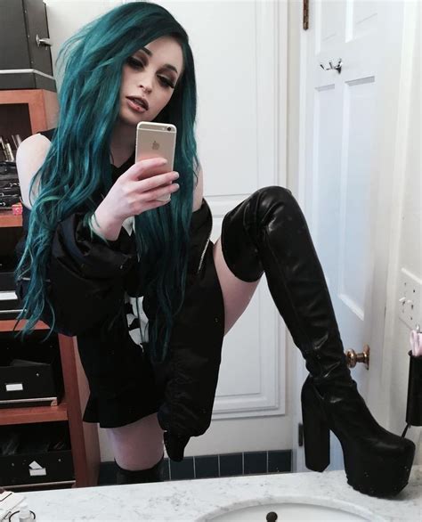 see this instagram photo by j0uzai 19 8k likes hot goth girls