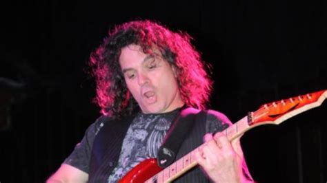 Vinnie Moore Talks Past Present And Future In New Audio Interview