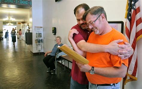 Judge Orders New Mexico County To Issue Same Sex Marriage