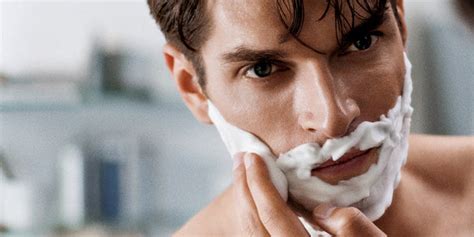 Shaving Tips For Men With Sensitive Skin