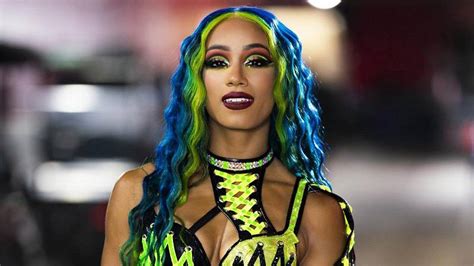 sasha banks expected to be at njpw s wrestle kingdom 17 event in