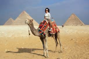 Somewhere In The Middle Pyramids Of Giza The Last
