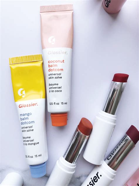 top   glossier lip products  summer  beauty minimalist