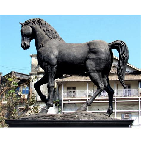 horse statue gift animal sculpture  gallant steed
