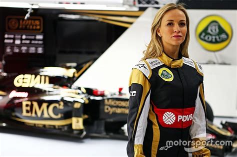 Ecclestone Une Femme Pilote De F1 Ne Serait Pas Prise Au Sérieux