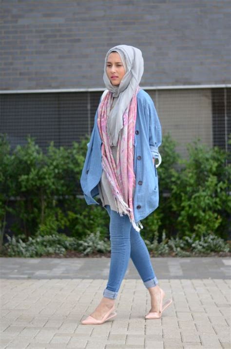 30 Stylish Ways To Wear Hijab With Jeans For Chic Look Turkish Hijab
