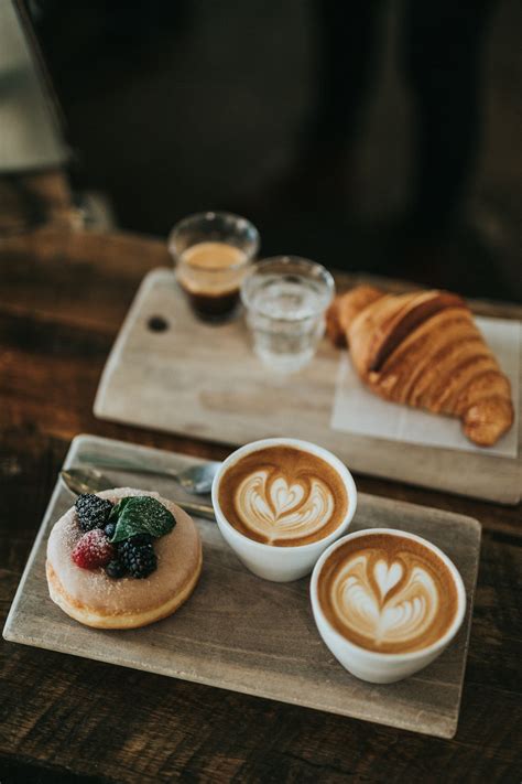 cafe pictures hd   images  unsplash