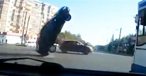 Dashcams Capture Chaos On Russian Roads