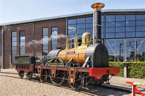 de arend  de eerste stoomtrein  nederland op het traject amsterdam haarlem steam trains