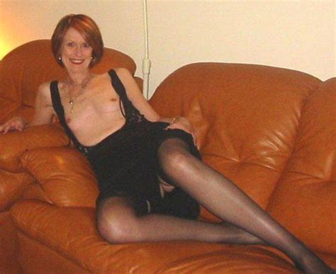 moms in stockings homemade stockings porn sexy mature milfs and moms posing dressed in stockings