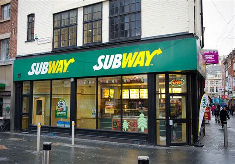 tuna   tuna sandwich  reasons   love subway